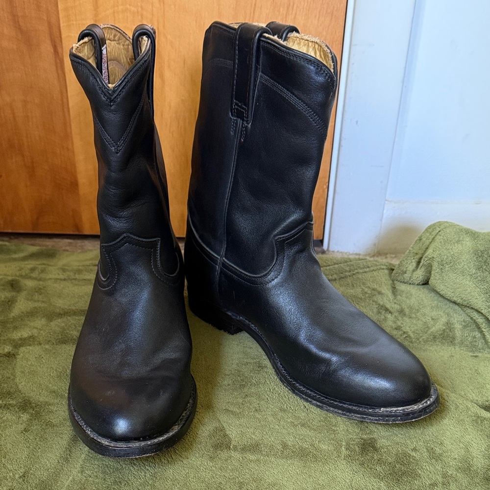 Black Ankle Boots for Women